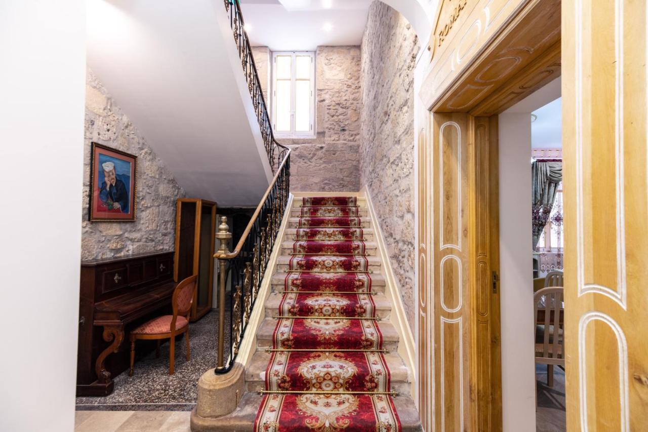 Chambre Familiale Maison De L'Eglise Du Couvent Narbonne Buitenkant foto